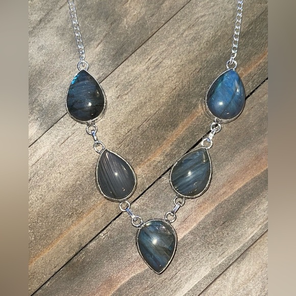 Firey Labradorite Manifesting, Healing Gemstone Boho Teardrop Necklace - Picture 5 of 9